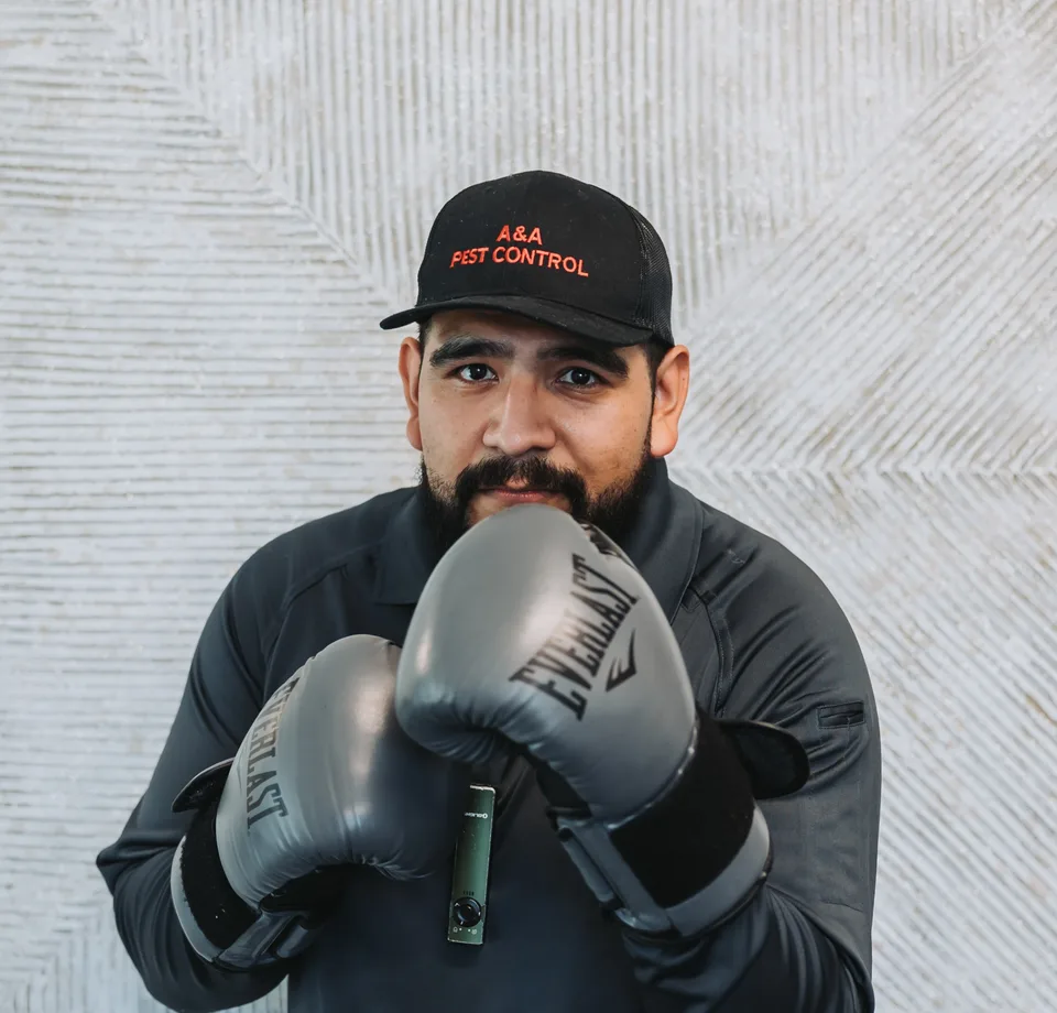 Jorge, Lead Bug Buster