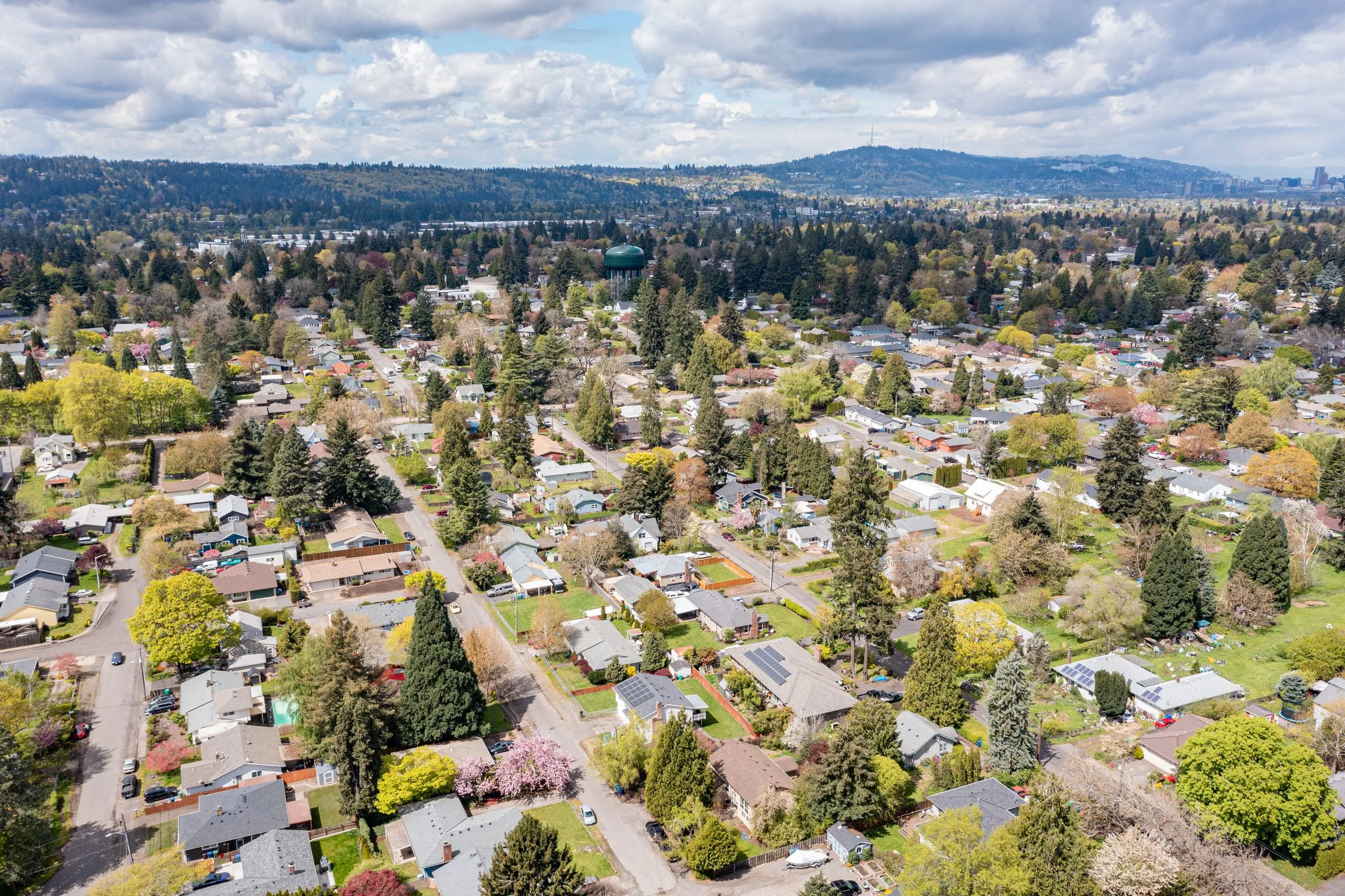 An aerial view of the neighborhoods of Milwaukie, Oregon